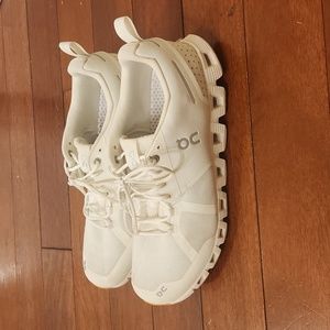 On Cloud running shoes